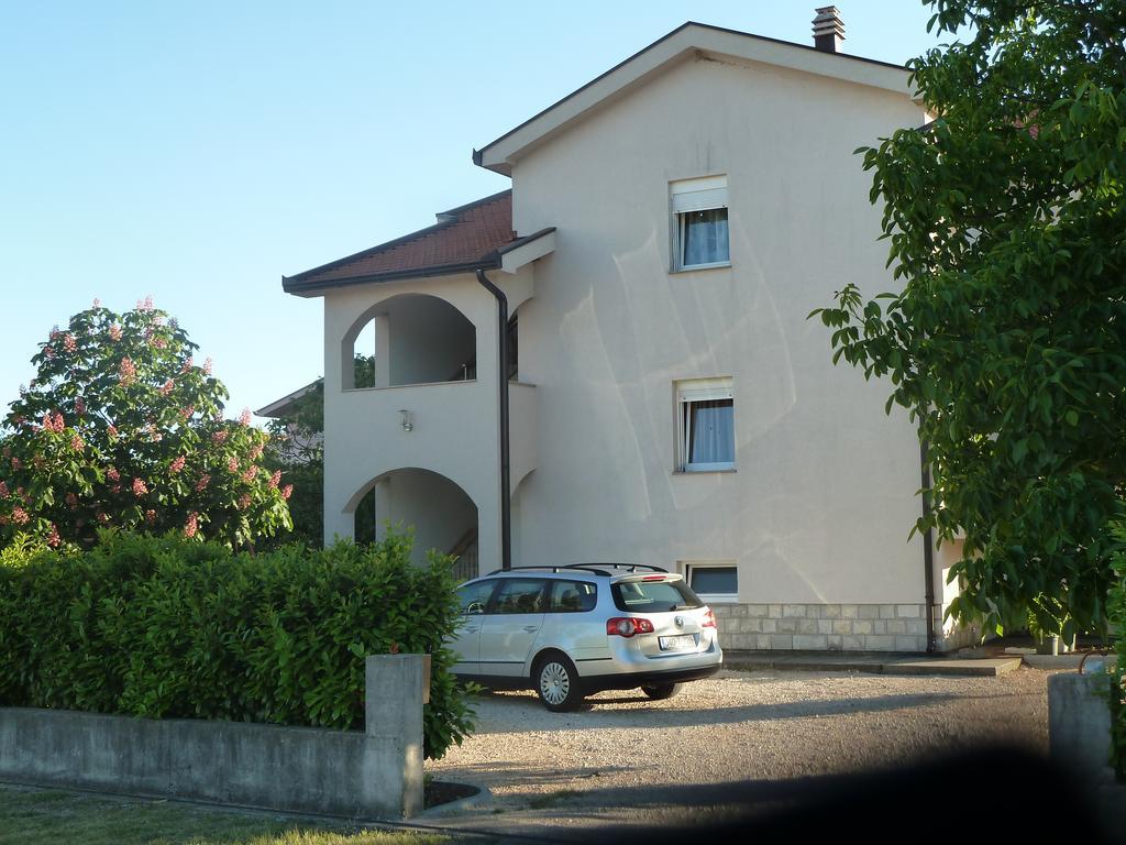Apartment Ivan-Experience 3 Bedrooms Ljubuški Exteriör bild